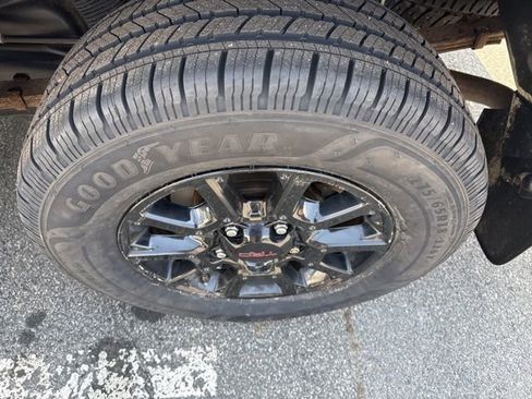 Used 2016 Toyota Tundra TRD Pro AWD/4WD image 6