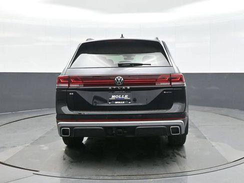 New 2026 Volkswagen Atlas Peak Edition image 6