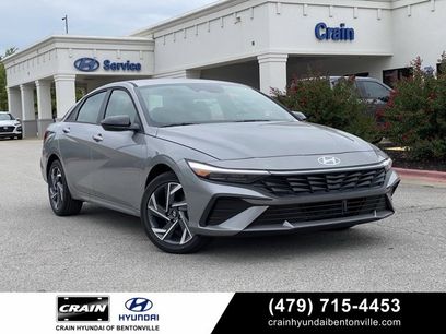 New 2025 Hyundai Elantra SEL
