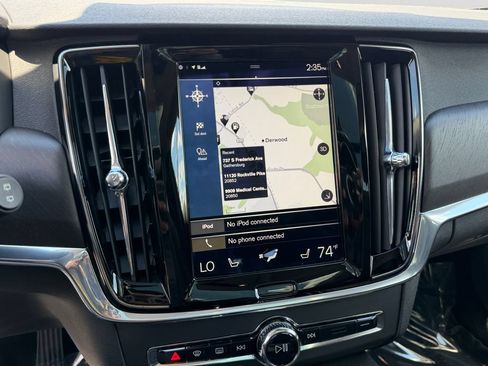 Used 2018 Volvo V90 T5 Cross Country w/ Convenience Package AWD/4WD image 21