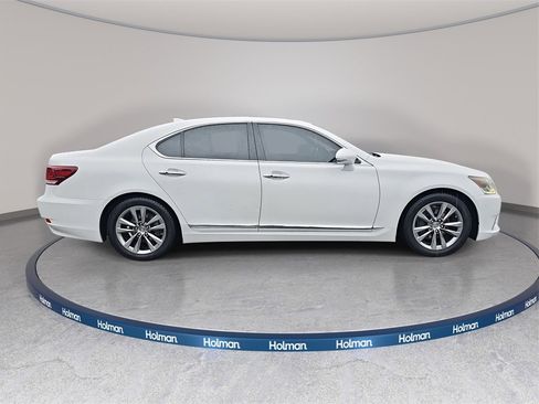 Used 2014 Lexus LS 460 w/ Comfort Package image 5