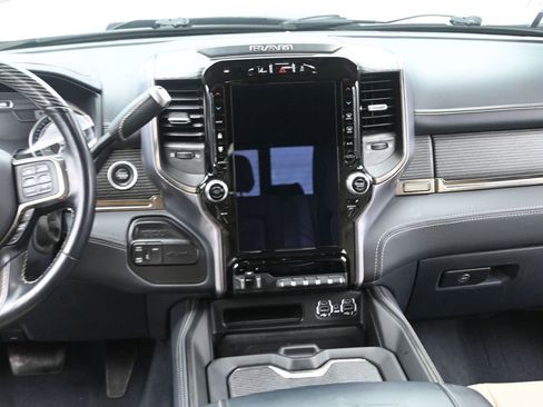 Used 2022 RAM 2500 Limited image 25