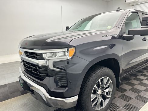 Certified 2024 Chevrolet Silverado 1500 LT AWD/4WD image 20