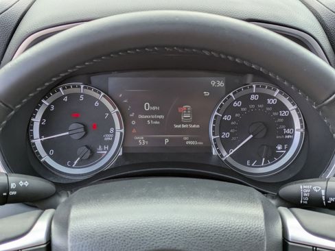 Used 2023 Toyota Highlander XSE AWD/4WD image 10