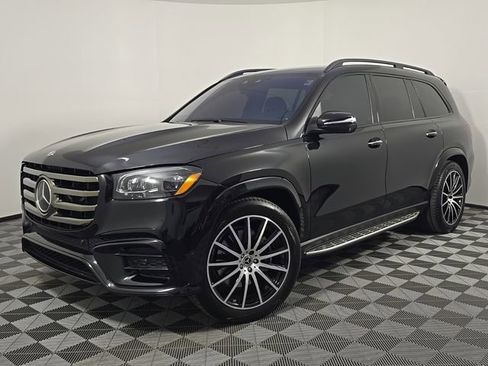 Certified 2026 Mercedes-Benz GLS 580 4MATIC image 1