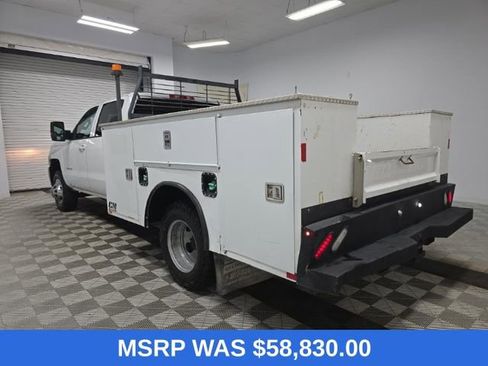Used 2018 Chevrolet Silverado 3500 LT image 2