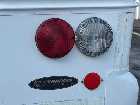 Used 2004 Chevrolet Express 3500 w/ School Bus Package RWD image 14