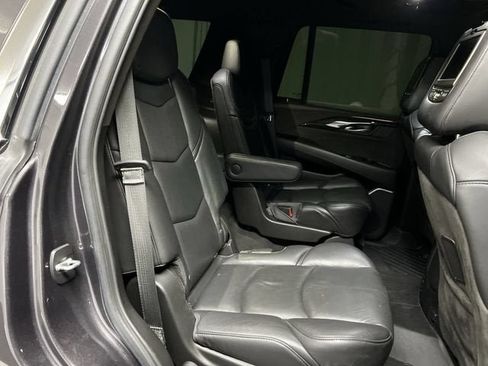 Certified 2018 Cadillac Escalade Platinum AWD/4WD image 28