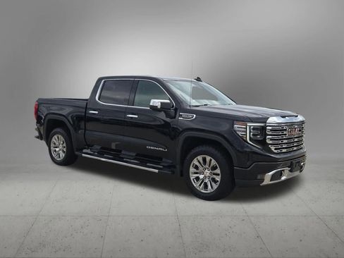 Used 2023 GMC Sierra 1500 Denali AWD/4WD image 8