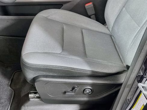 Used 2020 RAM 1500 Big Horn AWD/4WD image 19