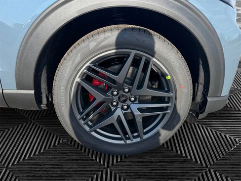 New 2026 Ford Explorer ST w/ Sun And Sound Package image 14