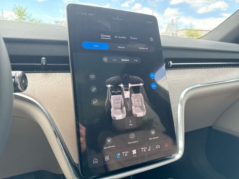 New 2026 Volvo EX90 Plus AWD/4WD image 21