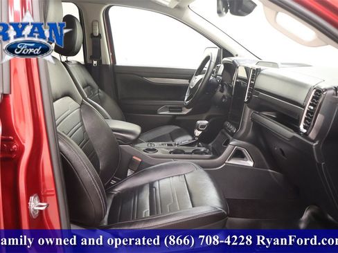 Used 2025 Ford Ranger Lariat w/ Trailer Tow Package image 17