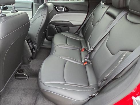 New 2026 Jeep Compass Limited AWD/4WD image 34