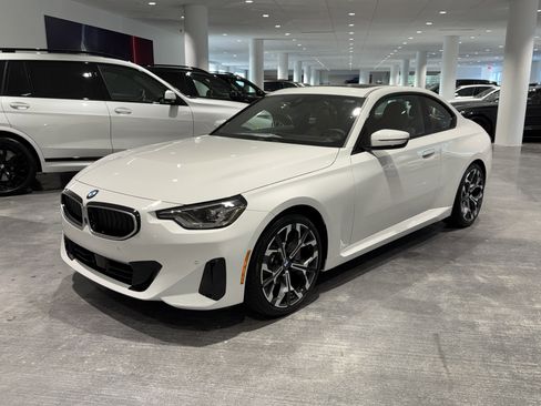 New 2026 BMW 230i Coupe w/ Premium Package image 3