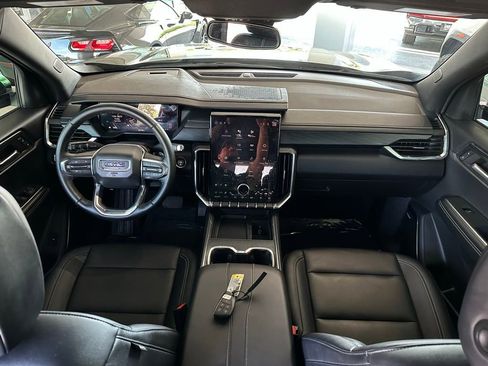 Used 2024 GMC Acadia Elevation FWD image 21