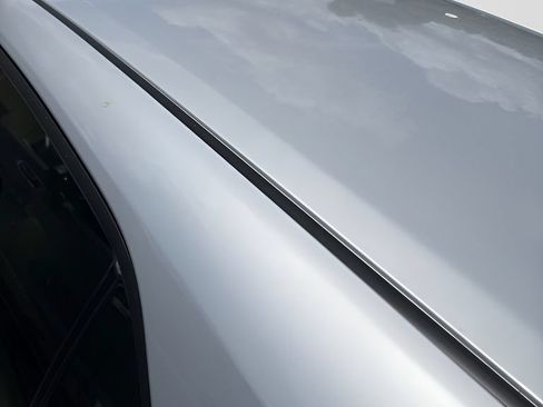 Certified 2025 Toyota Corolla SE FWD image 4