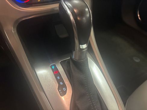 Used 2014 Buick Verano Convenience FWD image 12