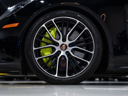 Used 2021 Porsche Panamera Turbo S image 11