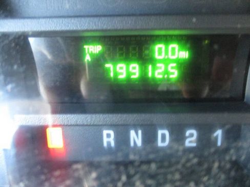 Used 2010 Ford E-350 and Econoline 350 Extended Super Duty image 23