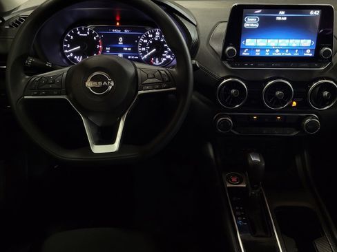 Used 2024 Nissan Sentra SV image 22