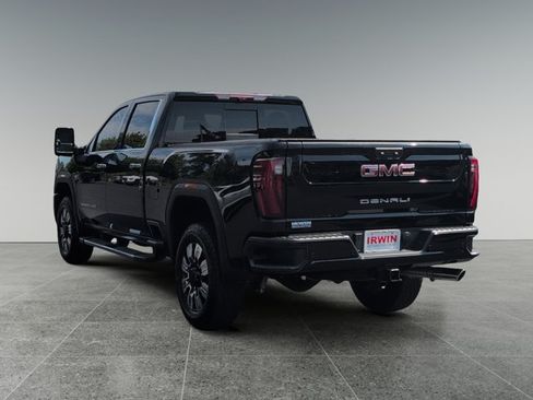 Used 2025 GMC Sierra 2500 Denali w/ Denali Reserve Package AWD/4WD image 3
