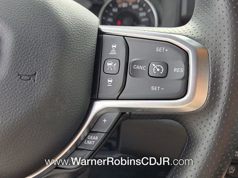 New 2026 RAM 1500 Express AWD/4WD image 24