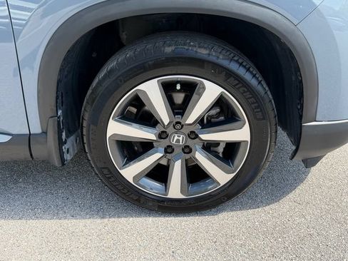 Used 2024 Honda Pilot Touring image 20