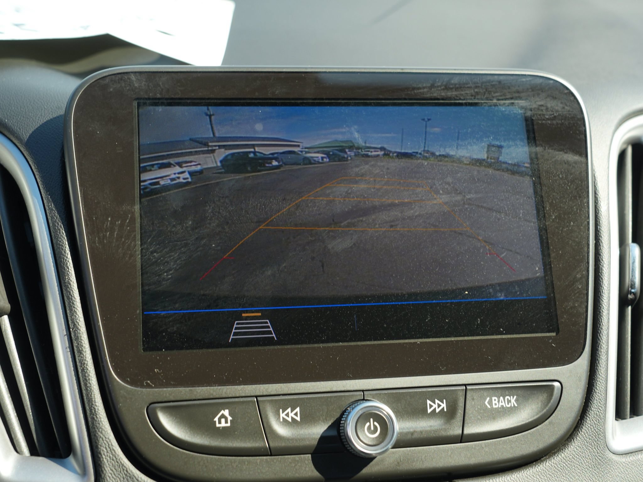 Used 2020 Chevrolet Malibu LS FWD image 28