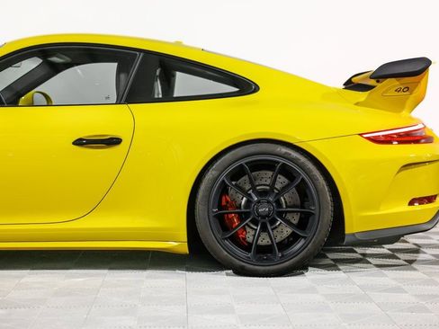 Used 2018 Porsche 911 GT3 w/ Sport Chrono Package image 14