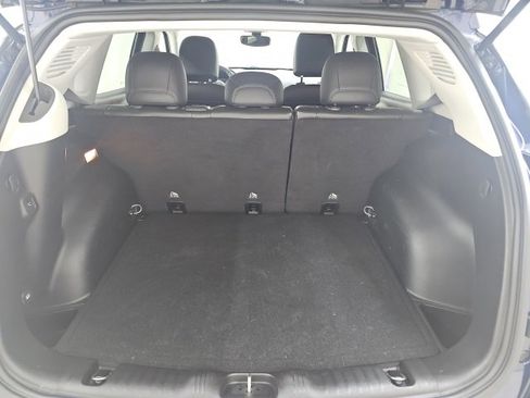 Used 2019 Jeep Compass Limited image 4