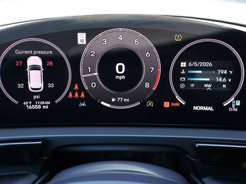 Certified 2024 Porsche Cayenne S AWD/4WD image 17