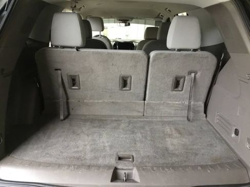 Used 2019 Chevrolet Traverse LT w/ LPO, Floor Liner Package AWD/4WD image 37