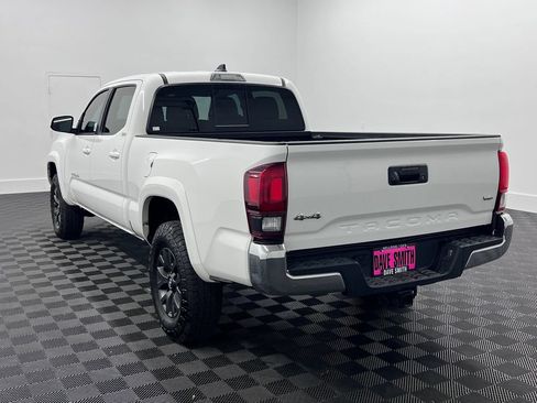 Used 2023 Toyota Tacoma SR5 AWD/4WD image 3