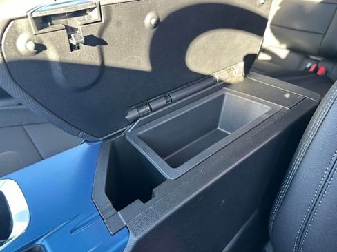 New 2026 Chevrolet Equinox EV LT AWD/4WD image 14