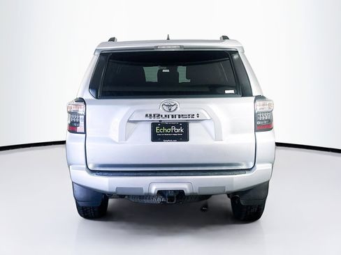 Used 2021 Toyota 4Runner SR5 AWD/4WD image 7