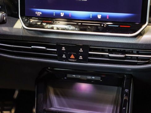 New 2026 Volkswagen Golf image 21