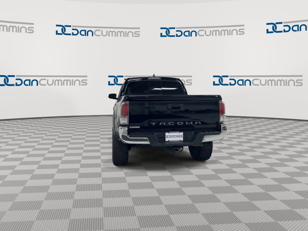 Used 2021 Toyota Tacoma TRD Off-Road AWD/4WD image 7