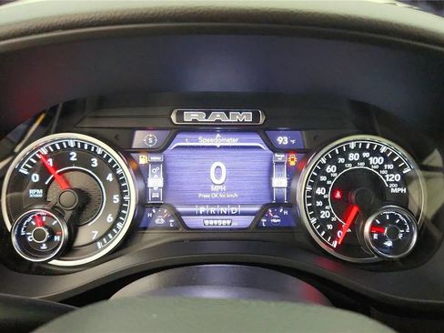 Used 2022 RAM 1500 Big Horn AWD/4WD image 24