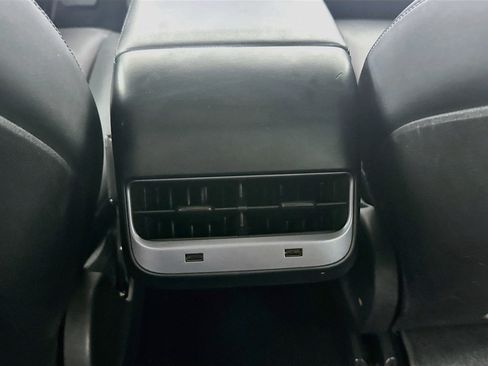 Used 2018 Tesla Model 3 Long Range AWD/4WD image 27