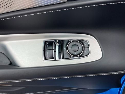 Used 2024 Chevrolet Corvette Stingray Premium Cpe w/ Z51 Performance Package image 26