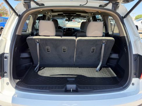Used 2017 Honda Pilot Elite image 50