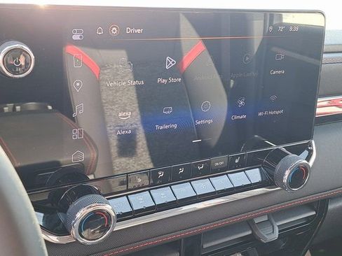 Used 2025 Chevrolet Colorado Z71 AWD/4WD image 21