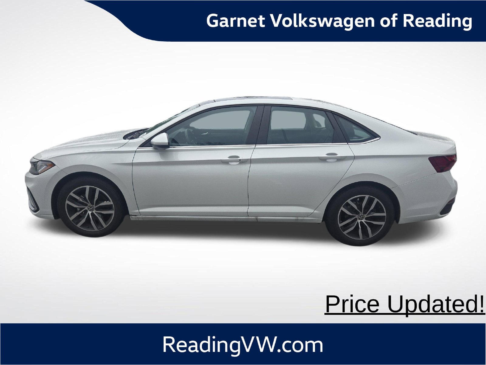 Used 2025 Volkswagen Jetta SE w/ Sunroof Package FWD image 2