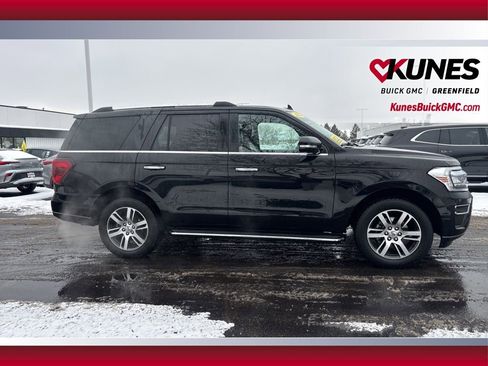 Used 2023 Ford Expedition Limited image 4