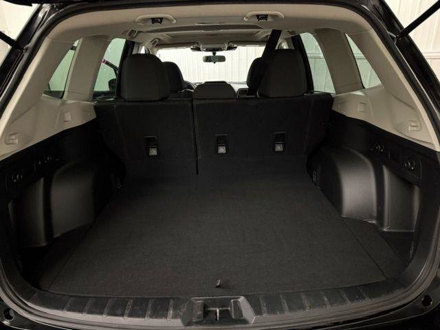 Used 2023 Subaru Forester Premium AWD/4WD image 11