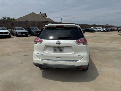 Used 2016 Nissan Rogue SL FWD image 13