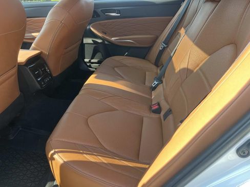 Used 2019 Toyota Avalon Limited w/ Advanced Safety Package FWD image 20