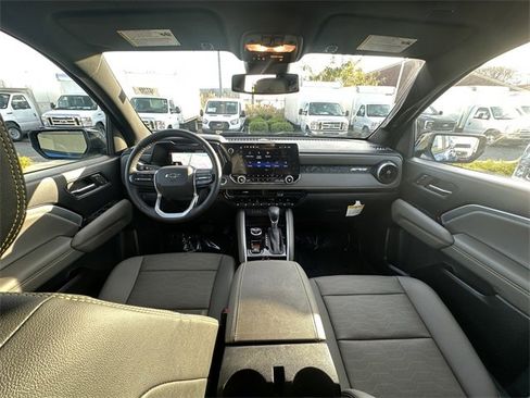 Used 2024 Chevrolet Colorado ZR2 w/ ZR2 Bison Edition image 16