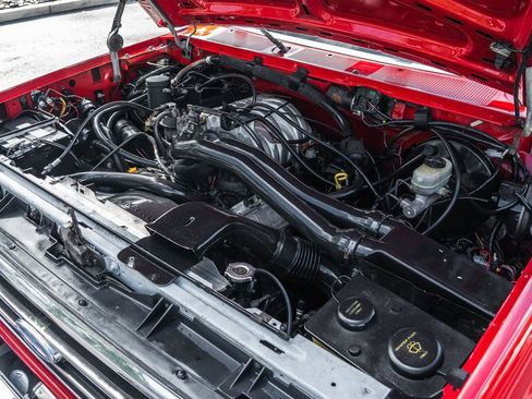 Used 1989 Ford Bronco image 28